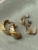 Lot of Goldtone Open Teardrop w Clear Rhinestone &amp; Etched Tapered Hoop Earrings - £8.91 GBP