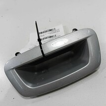 Buick Encore Trunk Release Open Button Bezel  2019 2018 2017 - $551.74 MXN
