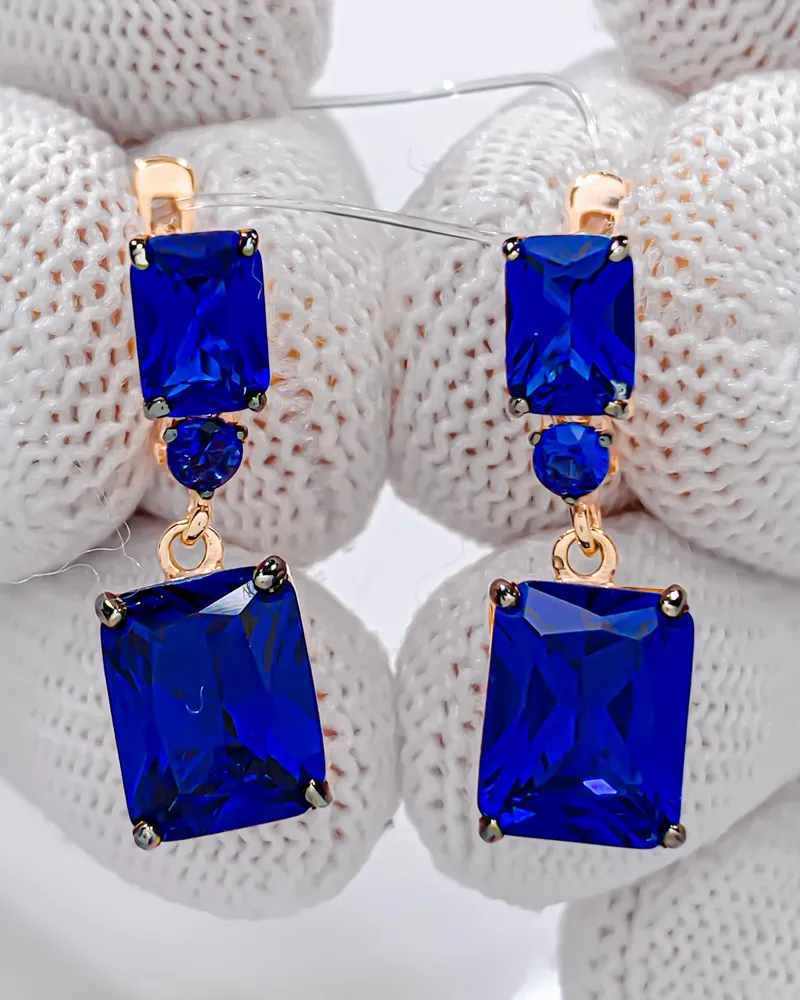 Earrings jewelry Silver gold plated 925 assay value with corundum sapphire - $203.22 CAD