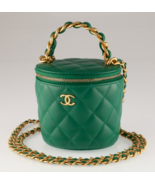 Chanel Small Top Handle Vanity Case Green Lambskin Matelasse Box and Dus... - $6,499.34 CAD