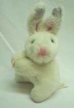 VINTAGE 1997 WHITE HOPPER THE BUNNY RABBIT 5" Plush STUFFED ANIMAL BASKE... - $14.85