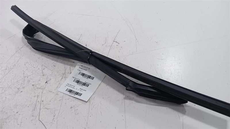 Nissan Rogue Door Glass Window Seal Rubber Right Passenger Rear Back 201... - $31.84