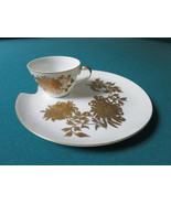 SNACK TRAY WITH CUP, WHITE WITH GOLDEN DANDALLIONS JAPAN ORIG [82B] - £35.56 GBP