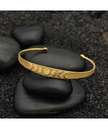 Bronze Moon Phase Bracelet - $846.04 MXN