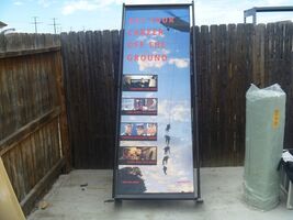 LOCAL PICKUP Recruitment Posters Stand for Recruiters 6.5&#39;stand W/ Posters - €15,77 EUR