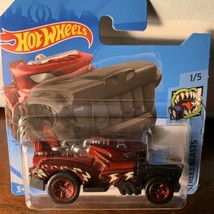 Hotweiler (Black &amp; Red) Hot Wheels 2021 J Case #69 - Street Beasts - $222.90 MXN