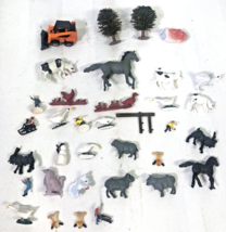 Country Farm Barn Animal Miniature RR Model Train Layout mixed lot SS09 ... - $237.65 MXN