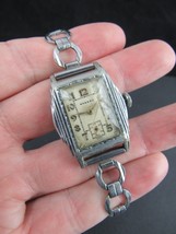 VINTAGE 7 Jewels NASSAU WATCH CO. mechanical ART DECO Wind Up WORKS! - £32.96 GBP