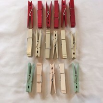 Decorator Wooden Clothes Pins Set 17 Laundry Room Decor Red Aqua Pink Crafts - £15.97 GBP