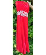 RED FULL LENGTH FORMAL DRESS WITH WHITE TRIMWORK AND SASH - $1,216.80 MXN