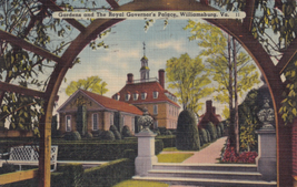 Williamsburg Virginia VA Gardens Royal Governor&#39;s Palace 1940 Postcard C07 - £2.35 GBP