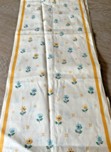 Vintage Floral Linen Toweling Fabric 10 Yards Uncut Yellow Gold Blue White - £135.76 GBP