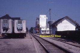 Eaton Preble Co. Ohio Pennsylvania Railroad PRR Freight Depot Slide Photo 1982  - £5.41 GBP