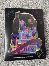 Disney Pin Castle Jumbo Spinner Ashley Taylor Design LE 3000 Small World - £40.85 GBP