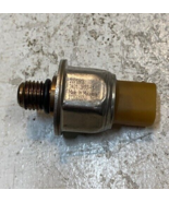 Fuel Oil Pressure Sensor Switch Transducer 22212813 | 3401 | 3PP7-1 | 31... - $27.07