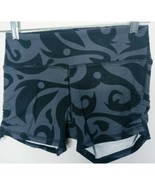 Gaiam Yoga Om Cinch Shorts Stay Put Waistband Higher Back Performance Fa... - $12.97 CAD