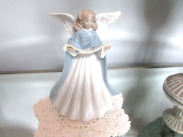 Lladro 5.719 Blue Angel Tree Topper with Music Scroll Figurine Spain 7.25&quot; - £96.33 GBP
