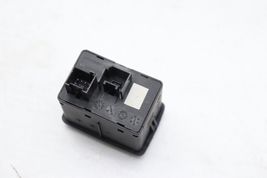 14-17 FIAT 500L AUX USB PORT SD CARD READER E3619 image 11