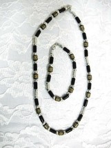 NEW BLACK FLORAL &amp; SILVER TONE NECKLACE &amp; BRACELET JEWELRY SET - €7,35 EUR