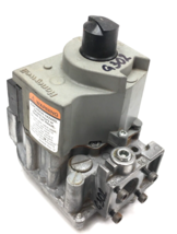 Honeywell VR8305M4892 Furnace Natural Gas Valve 24V in and out 3/4" used #G302 - $60.78