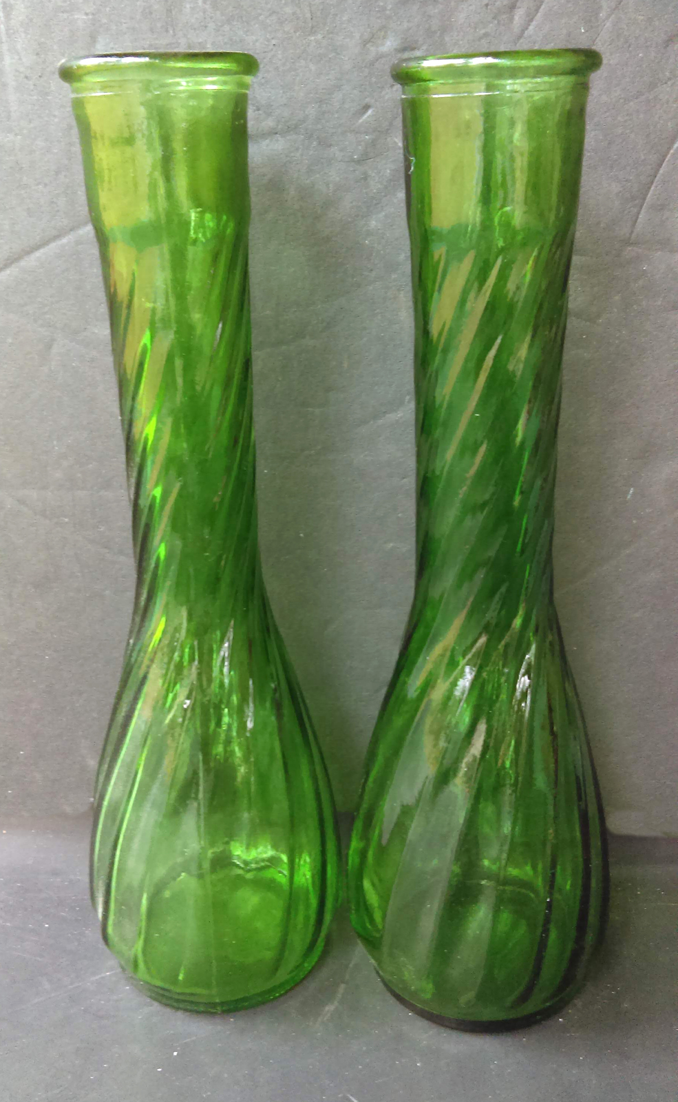 Lot of 2 Vintage Hoosier Glass Emerald Green Swirl Flower Bud Vases #4094 9” - $22.97
