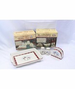 Royal Seasons Baking Dish Accessories and Tabletop Christmas Lot of 11 Xmas - $44.35 CAD