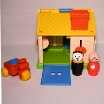 Vintage 1984 Fisher Price Discovery Cottage 136 Complete Jumbo Little Pe... - $39.60