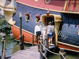 1963 Disneyland Chicken of the Sea Entrance Pirate Ship California 35mm Slide - £4.35 GBP
