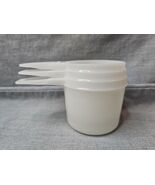 Tupperware Nesting Measuring Cups, White, 761/762/763 Vintage  - $183.25 MXN