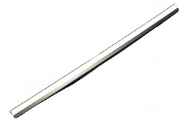 Oreck XL2600 Vacuum Cleaner Bottom Plate Rubber Sweep - $185.88 MXN