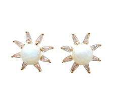 White Pearl Star Flower Cubic Zirconia Pierced Stud Post Earrings Bullet Clutch - £18.73 GBP