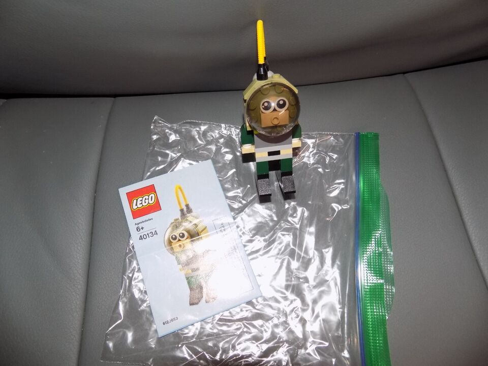 LEGO 40134 Scuba Diver Monthly Mini Build 2015 RARE EUC - $23.00