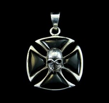 Solid 925 Sterling Silver Black Onyx Iron Cross With Skull Templar Pendant - £30.09 GBP