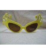Yellow Silver Dame Costume Glasses Retro Scroll Cat Eye Edna Face Furnit... - $233.29 MXN