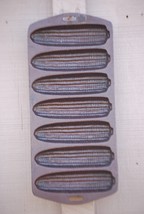 Cast Iron 7-Ear Corn Cob Shape Cornbread Muffin Cake Stick Pan Mold Vintage - $24.74