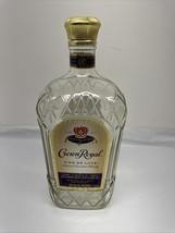 Crown Royal Whisky Fine De Luxe 1.75L EMPTY Glass Bottle Decanter - $200.64 MXN