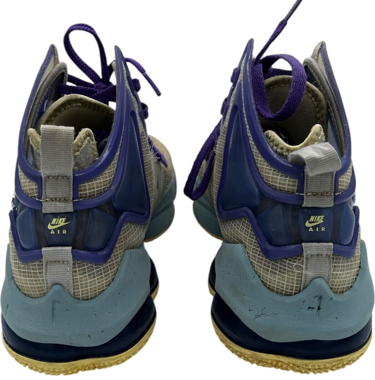 Kids Nike LeBron 19 GS 'Easter' Zoom Air Basketball Sneaker DD0418-412 size 7Y Item image 8