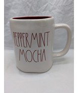 Rae Dunn Peppermint Mocha White And Red Mug - €13,88 EUR