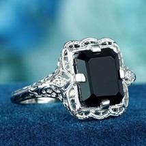Natural Emerald Cut Onyx Vintage Style Filigree Ring in Solid 9K White Gold - £568.37 GBP