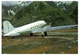 Mount Cook and Southern Lakes Tourist DC 3 Airplane Postcard - $7.39