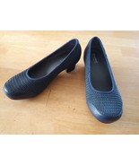 FOOT SMART STRETCHABLES DK BLUE PUMPS-6WW-GENTLY WORN-COMFY-1.5&quot; HEEL-GREAT - £7.52 GBP