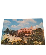 Postcard Royal Hawaiian Hotel Sheraton Waikiki Beach Chrome Unposted - $6.57 CAD