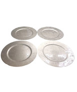 Set Of 4 Gold Color Elegant Floral Raised 13” Plastic Charger Plates-New... - €28,14 EUR