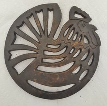 Old Mountain Chicken Hen Cast Iron Trivet C2011 Rooster Kitchen Ranch Rustic - £23.47 GBP
