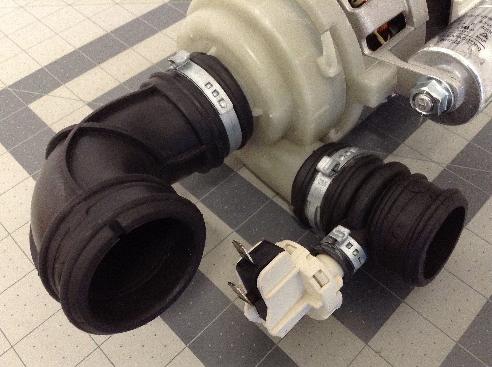 Samsung Dishwasher Circulation Pump DD82-01380A Item image 5