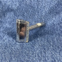 Vintage GEM MICROMATIC RAZOR Silver Tone Good Condition - $194.70 MXN
