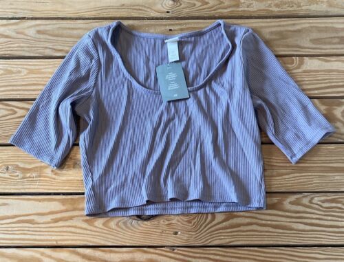 Primary image for H&M NWT Women’s Ribbed Crop shirt Size M Beige T2