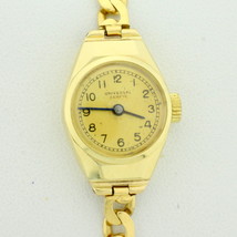 Vintage Universal Geneve Womens Self Wind Wrist Watch in Solid 18K Yellow Gold - $1,498.50