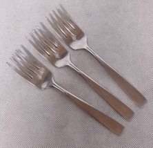 Oneida Accent Salad Forks 3 Stainless Steel 6.125" - £10.35 GBP