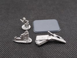 German GS 030 H8NZ Miniature With Base - $12.40 CAD